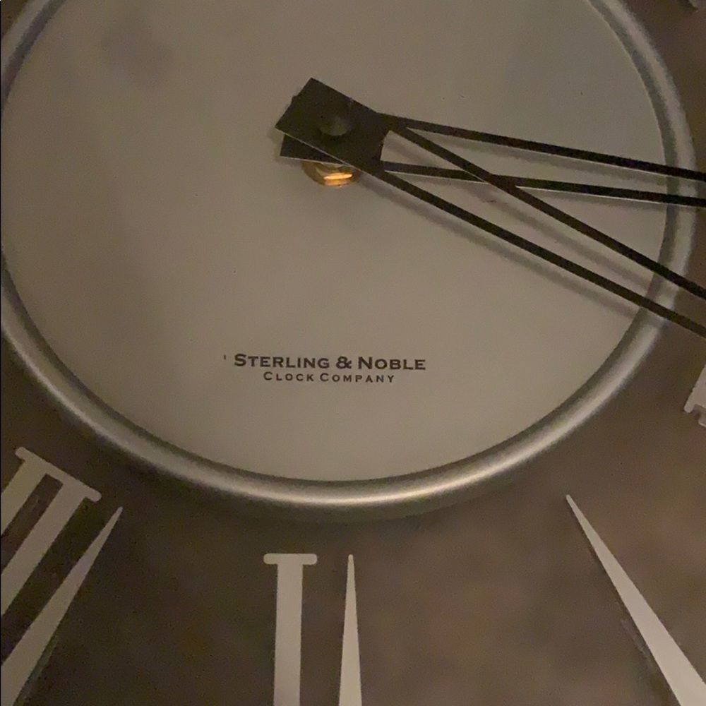 Wall clock  - Picture 2 of 4